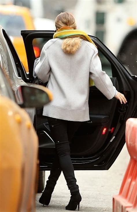 Olsens Anonymous Ashley Comfy Cozy In Nyc