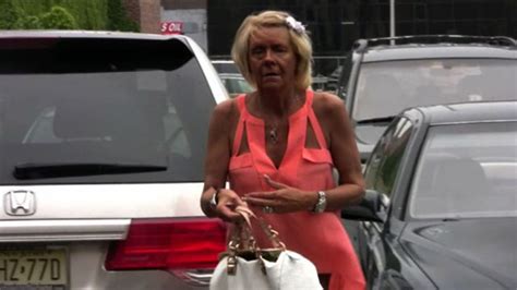 Tanning Mom BANNED From Local Tanning Salon