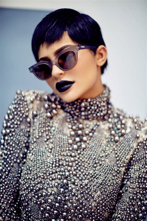 Heres A First Look At Kylie Jenners Quay Eyewear Collaboration