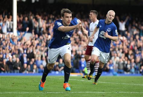 Currently, everton rank 8th, while aston villa hold 11th position. Everton vs. Aston Villa - Everton.is