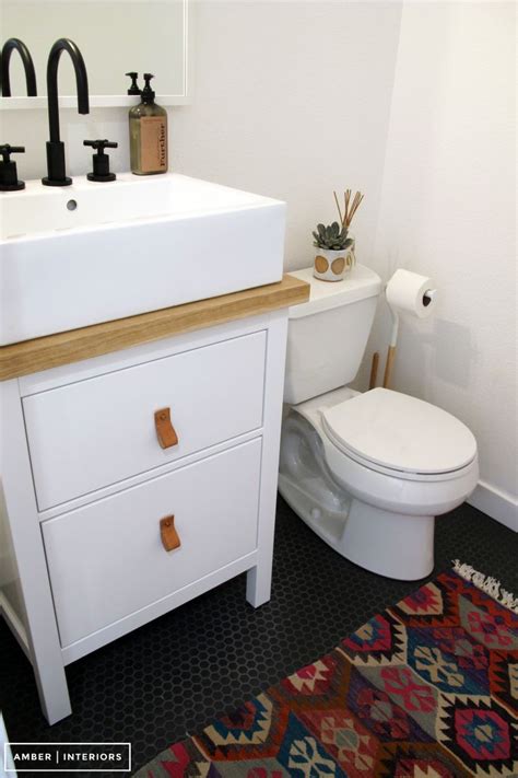 Whether you are a renter looking for some inexpensive ways to improve your hand me painted ceilings are a massive trend at the moment and are a really great way to add interest to a space, especially a smaller space like a bathroom. How To Decorate A Tiny Bathroom On A Budget