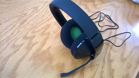Xbox One Stereo Headset Review Fizmarble