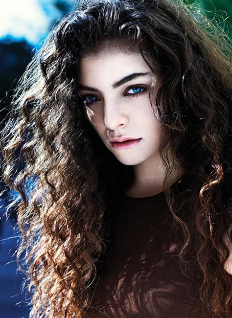 Lorde Gets Sultry For V Magazine Talks Nudity And Being A Sex Positive Person E News