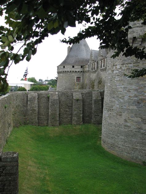 Toute l'information locale de la commune de pontivy dans le morbihan en bretagne traitée au quotidien par les journalistes et correspondants du télégramme. Pontivy - Vikidia, l'encyclopédie des 8-13 ans