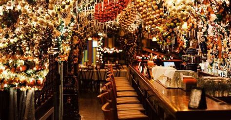 The Most Festive Holiday Dining In New York Christmas Interior Design