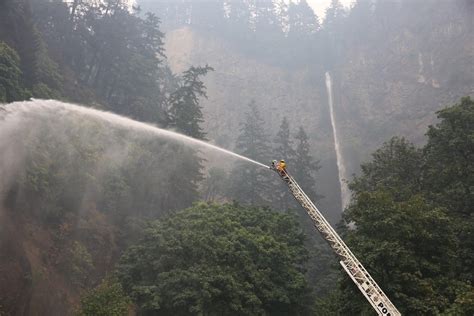 Fire Crews Fight To Preserve Multnomah Falls Its Still Green Opb
