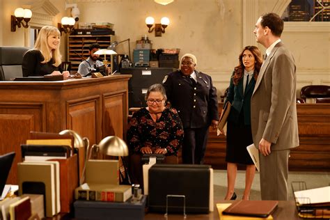 The New Night Court On Nbc See Pics From The First Episode Nbc Insider