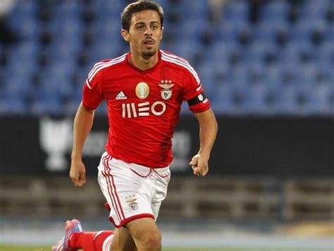 Le transfert est estimé à 50. Bernardo Silva emprestado ao Monaco - Benfica - Jornal Record