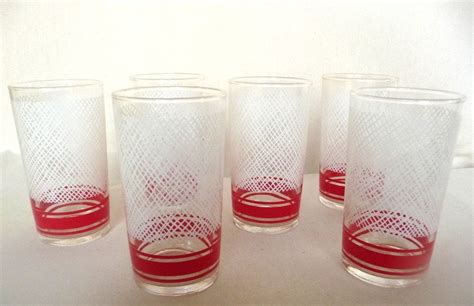 Vintage Libbey Drinking Glasses Red And White Peppermint Set