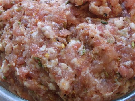 Best italian chicken sausage recipes from best 25 italian chicken sausage ideas on pinterest. Homemade Italian Sausage: use ground turkey or chicken ...