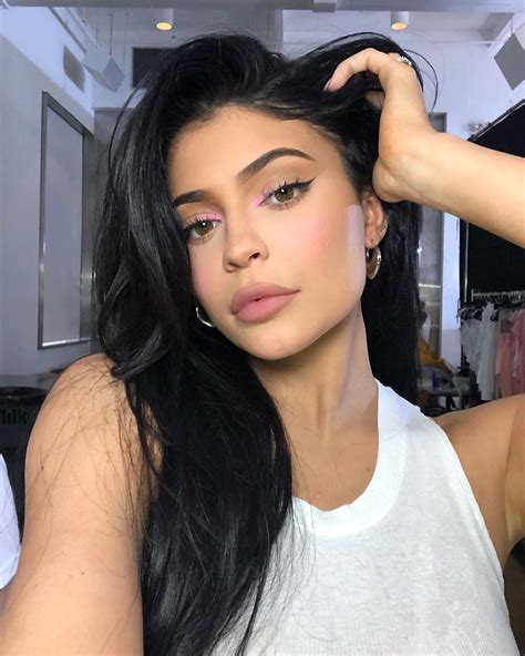 Super Cute Kylie Skin Summer Truck With Food May Be In The Works