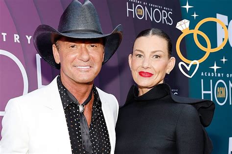 Tim Mcgraw Shares First Ever Photo With Faith Hill In Anniversary