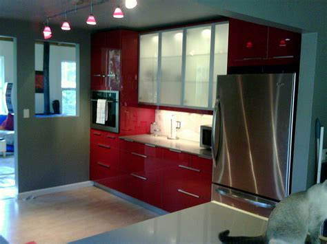 Help needed with corner kitchen sink hack from lazy susan. Ikea red kitchen, gray walls. Passthrough option ...