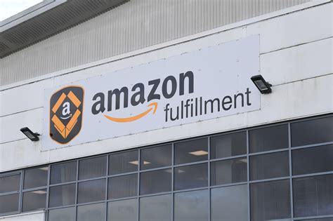 Inside The Enormous Amazon Fulfilment Centre In Peterborough As Black