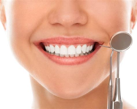 Profesionales En La Odontología Estética Clínica Dental Almar