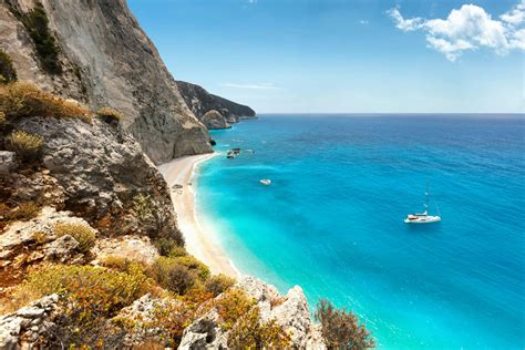 This Idyllic Greek Island Was Looking For Residents And Wanted To Pay