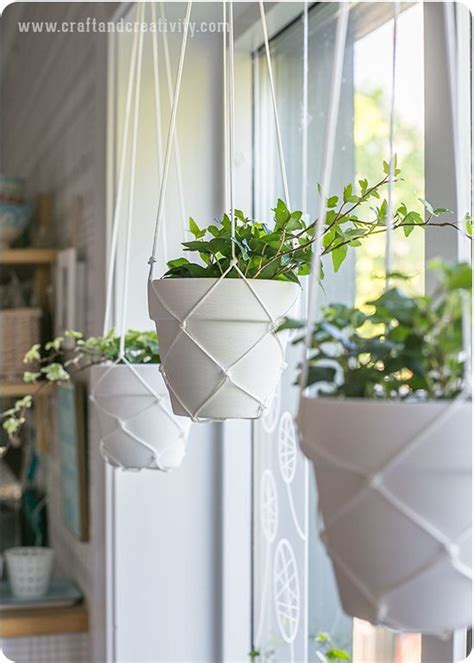 These Diy Macramé Hanging Planters Look Straight Out Of An