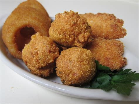 So what is a hushpuppy? Hush Puppies Food History