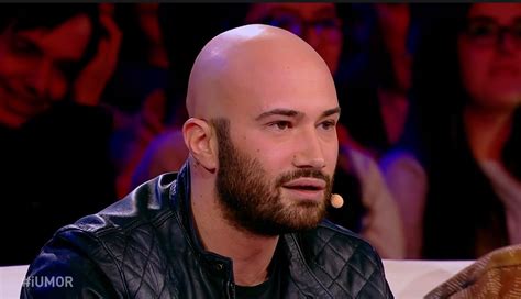 Vedeta urmează să aducă pe lume primul său copil / foto. Mihai Bendeac Copil - Ce Mesaj I A Transmis Roxana Vancea ...