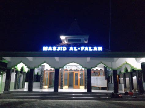 Mar 02, 2021 · soal bahasa indonesia kelas 12 dan kunci jawaban 1. Merdeka Advertising: Huruf timbul Akrilik Nyala Masjid Al-Falaah di Ngawi