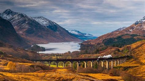 The Glenfinnan Viaduct In Scotland Background Bing