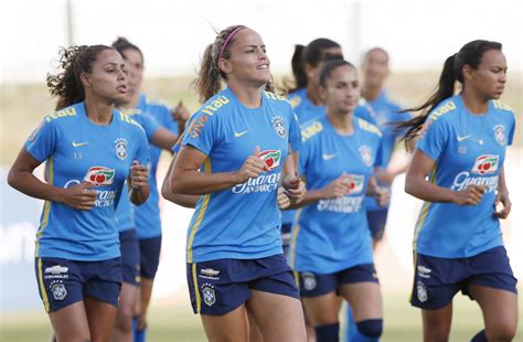 A estreia é contra a china no estádio miyagi, em rifu (cidade a cerca de 380 quilômetros da capital japonesa), na estreia pela fase de grupos da modalidade. Seleção Brasileira de futebol feminina vai disputar ...