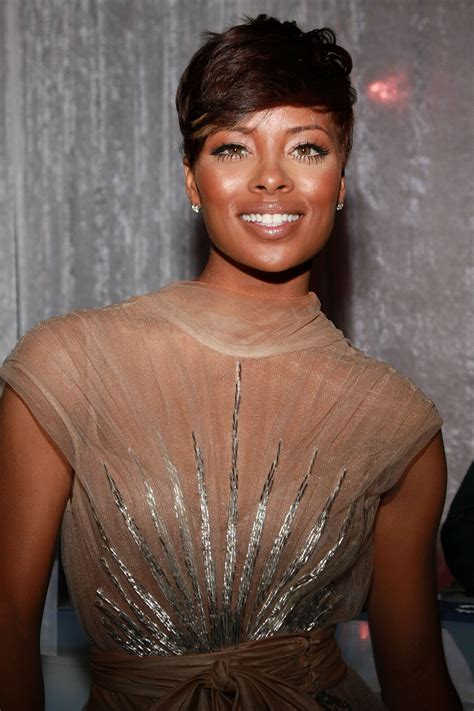 Eva marcille short finger wavy hairstyle. Eva Marcille | Celebrity short haircuts, Hair styles ...