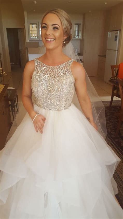 Hayley Paige Dori Gown Used Wedding Dress Save 57