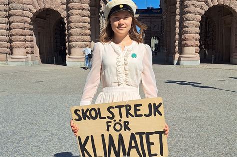 Greta Thunberg Charged Over Swedish Climate Protest Report Abs Cbn News