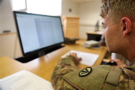 Junior Enlisted Logisticians Expand Knowledge At Workshop