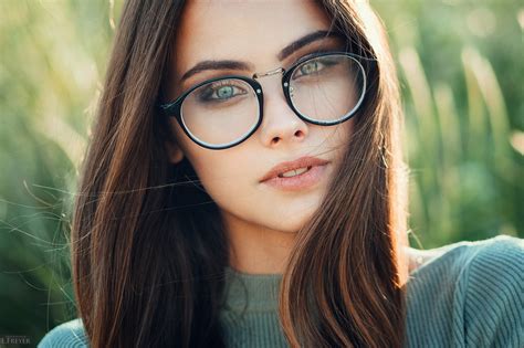 Wallpaper Brunette Women With Glasses Face Women Outdoors
