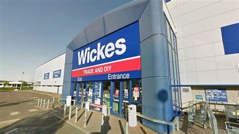 Diy Retailer Wickes To Axe Third Of Head Office Jobs Bbc News