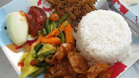 5 Kuliner Nasi Campur Paling Enak Di Surabaya Rasanya Gak Bikin Lidah Bosan Okezone Lifestyle