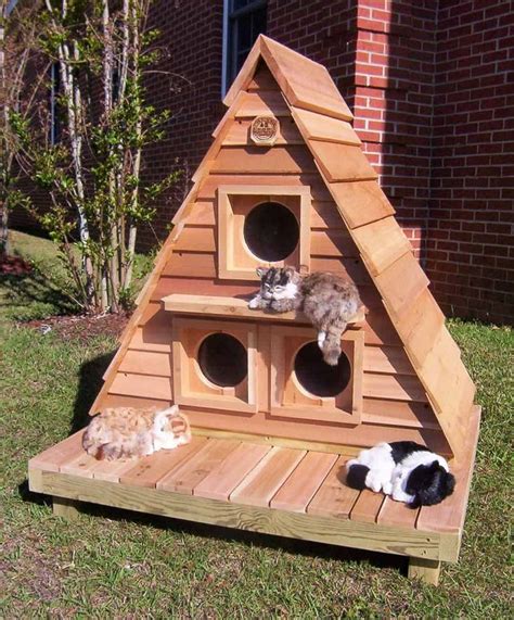 30 Free Diy Outdoor Cat House Plans How To Build Outdoor Cat House