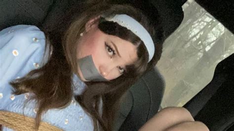 Youtuber Belle Delphine Sparks Outrage Over X Rated Kidnap Photos News Com Au Australia
