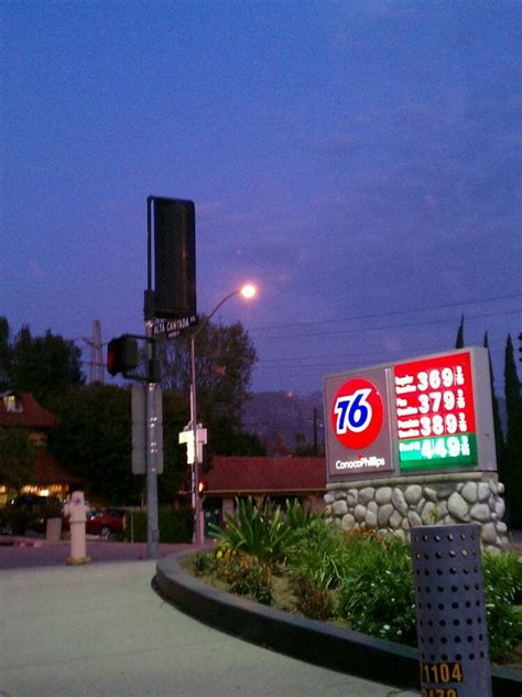 76 Gas Station 19 Reviews Gas Stations 1540 Foothill Blvd La