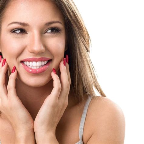 8 Things You Should Know Before Teeth Whitening Derek Time