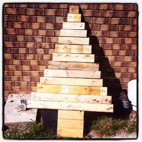 Pallet Christmas Tree 1001 Pallets
