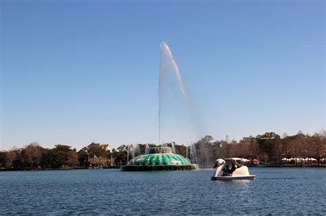 Lake Eola Park Orlando Swan Boats All You Need To Know Before You Go