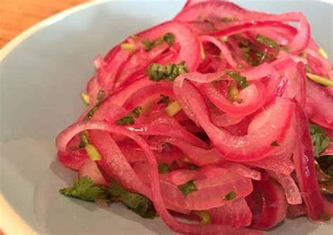 Cebollas Rojas Encurtidas Ecuadorean Quick Pickled Red Onions Recipe