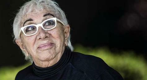 Lina Wertmuller Vezzi E Virt Della Signora Del Cinema