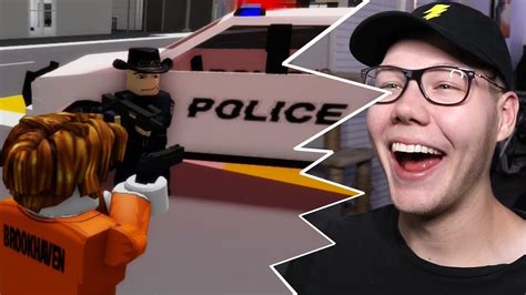 Reacting To Roblox Brookhaven 🏡rp Funny Moments Videos And Memes 12