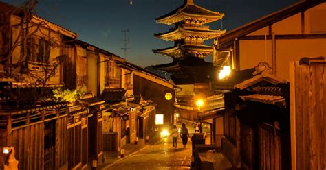 Kyoto Gion Night Walking Tour Getyourguide