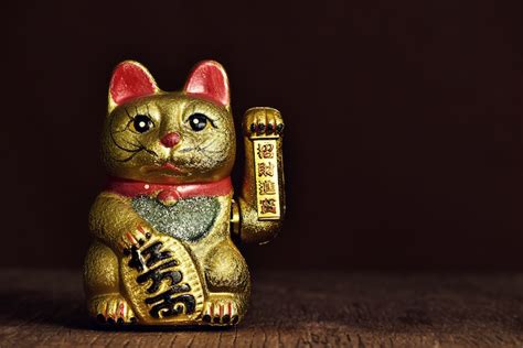 What Is Maneki Neko Discover The Fascinating History Of The Japanese