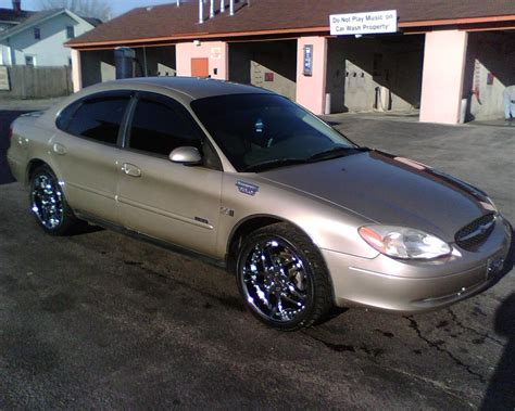 2001 Ford Taurus Vins Configurations Msrp And Specs Autodetective