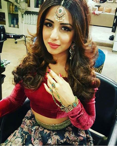 Ushna Shah Pakistani Bridal Pakistani Fashion Indian Star Indian