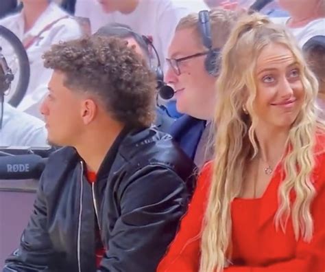Patrick Mahomes Wife Brittany Mahomes Angrily Reacts After A Troll