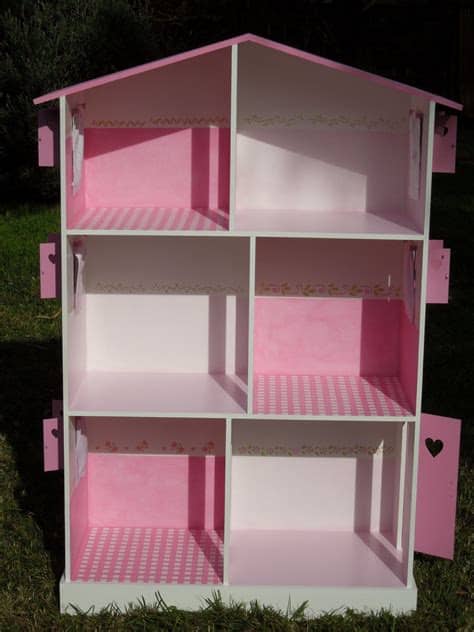 La casa de muñecas tiene 4 pisos para jugar con barbie, playmobil, familia peppas, sylvanian… casa de muñecas barbie - Buscar con Google | Casa de ...
