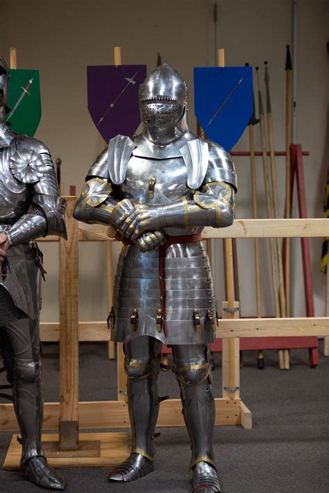 1440s English Armor A Close One To One Reconstruction Of Sir Robert