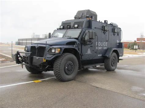 Rcmp Show Off New Tactical Armoured Vehicles For Sask Panow